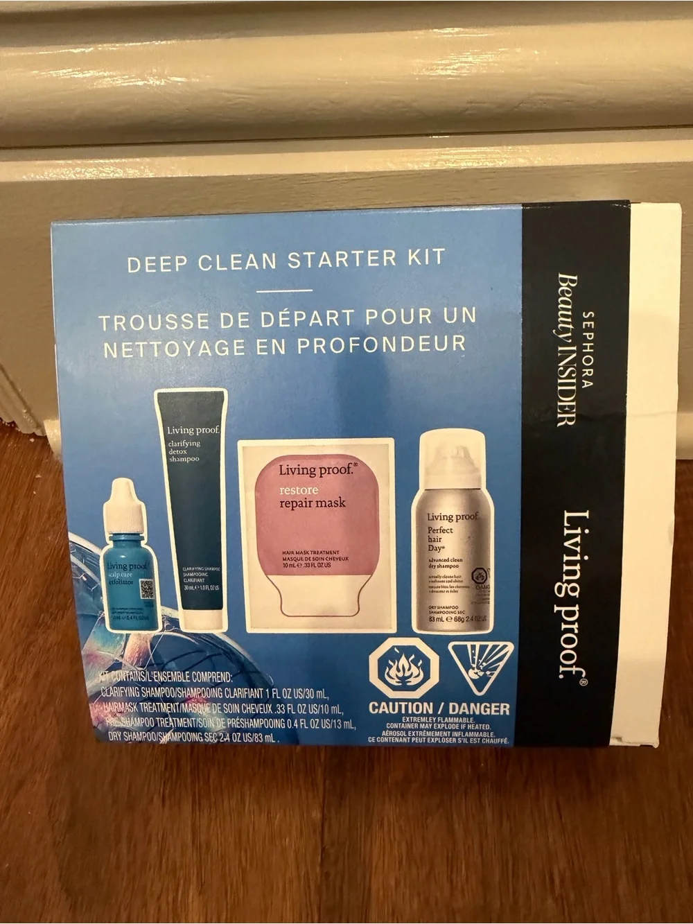 Living Proof Deep Clean Starter Kit – Black and White Box